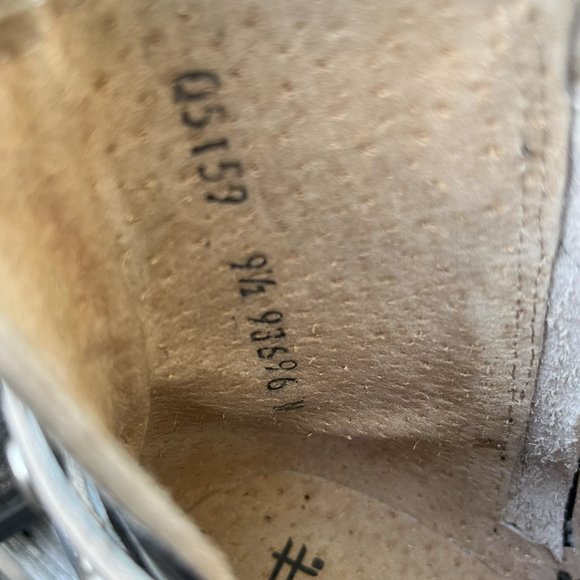 Circle G New, Never Worn, Western Style Leather Booties, Size 9.5 - Picture 7 of 12